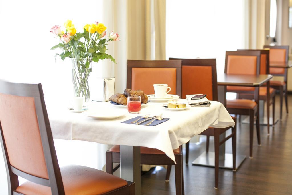 Hotel 2C Legnano Esterno foto