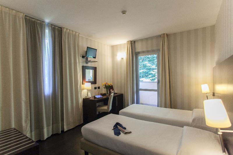 Hotel 2C Legnano Esterno foto